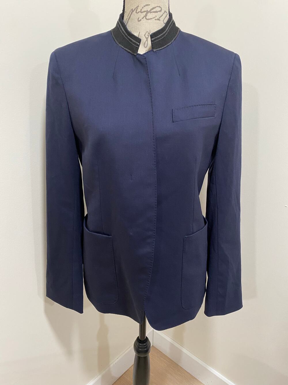 NWOT Theory Project Virgin Wool Navy Blazer size 6 womens